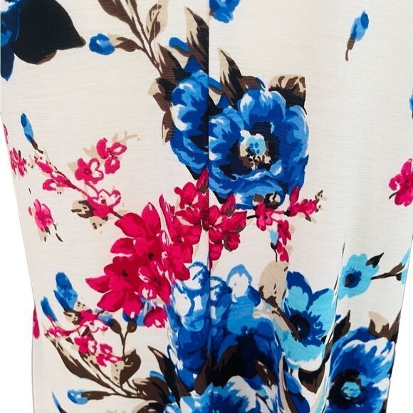 Heimish USA sleeveless swing style floral top size S. - Picture 6 of 7